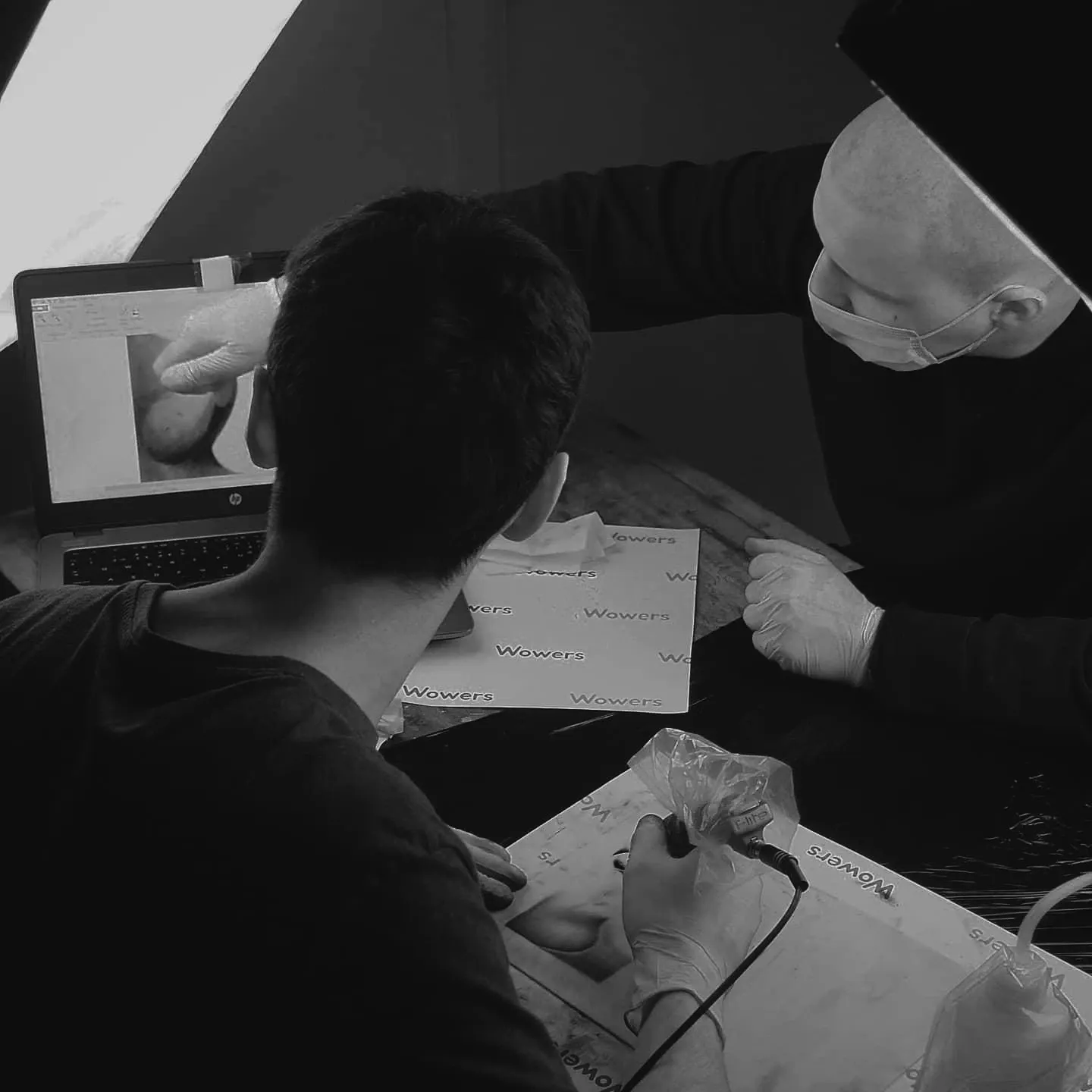 Gdzie najlepiej zrobić pierwszy tatuaż? 5 kroków, które warto znać przed wizytą w studiu